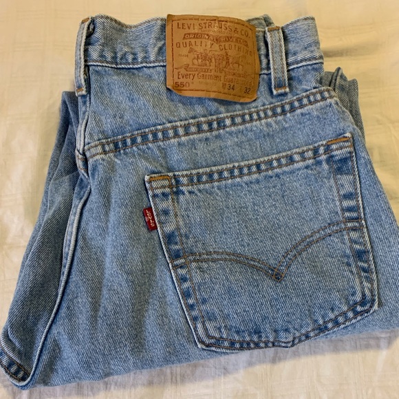 Vintage Levi’s 550 made in USA jeans in a size 34/32 - Picture 2 of 13